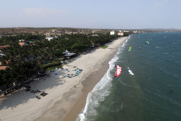 Mui Ne Beach Overhead